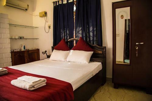 Hotel Crystal Goa