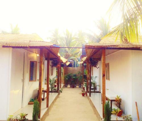 Hotel Crystal Goa
