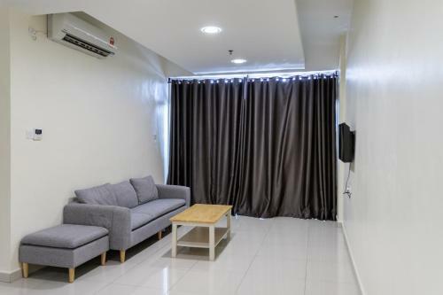 Emart Hotel (Riam)