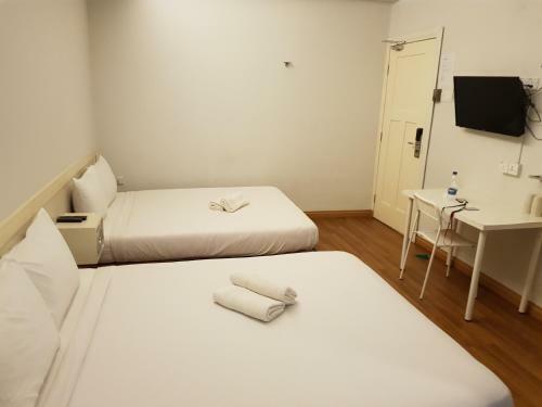 Albergue Travelogue Guest House