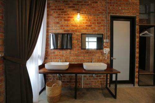Hotel Sembayu Villa