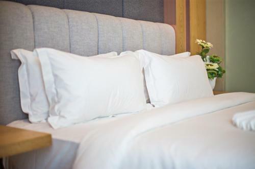 Grand Flora Hotel