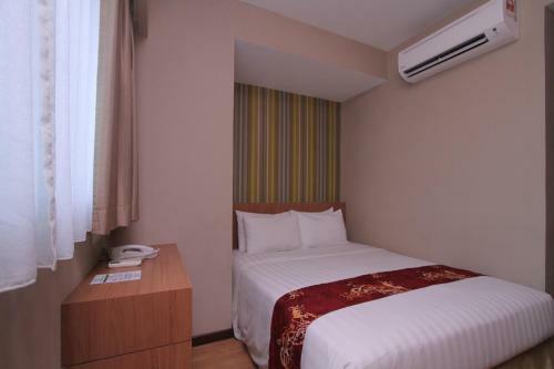 Kk Apartment - 3 Bedrooms Suite @ Likas