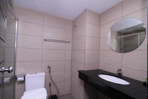Kk Apartment - 3 Bedrooms Suite @ Likas