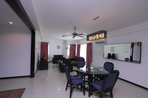 Kk Apartment - 3 Bedrooms Suite @ Likas