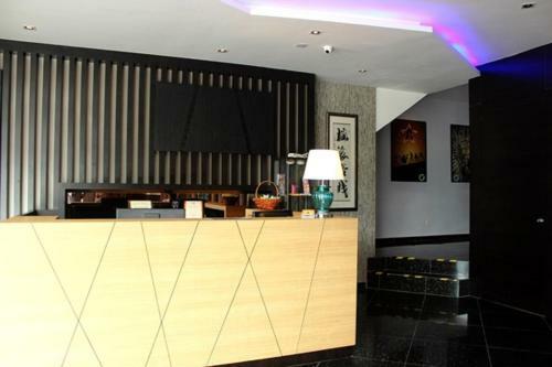 Rock & Roll Hotel Klang