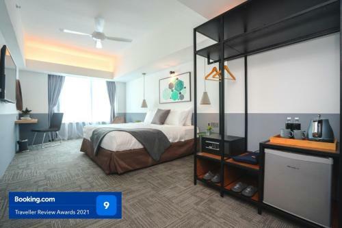 Z Hotel