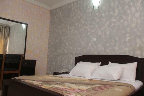 Hotel Anglican Guest Houses Abuja