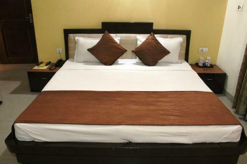 Hotel Maiden Residency