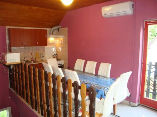 Apartamento Gy�ngyvir�g Vend�gh�z