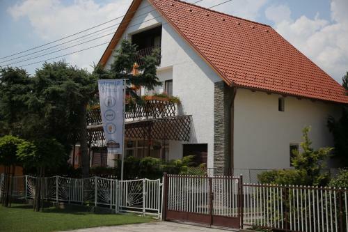 Hostal Simply Sz�ll�