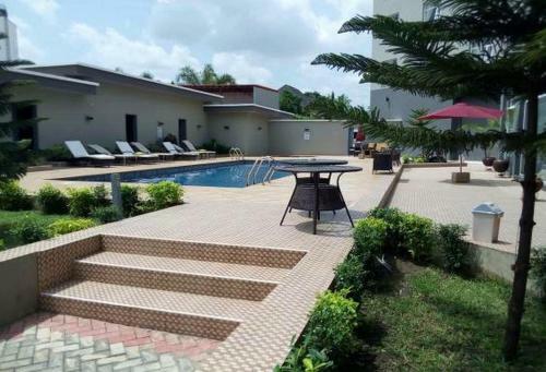 Hostal Room In Lodge - Golden Tulip Ibadan