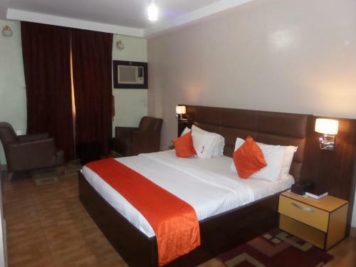 Downtown Royal Hotel Gra