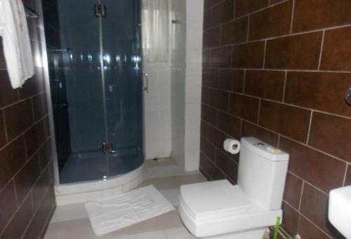 Hostal Room In Lodge - Eliata Suitesfestac Town