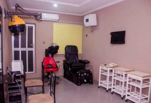 Hostal Room In Lodge - Integrity Hotel Suites-deluxe Suite