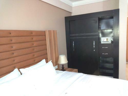 Beland Hotel Owerri
