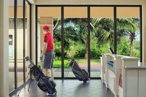 Hostal Room In Lodge - Ibom Icon Hotel Golf Resort