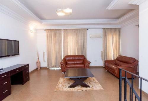 Hostal Room In Apartment - The Gilgal Apartment