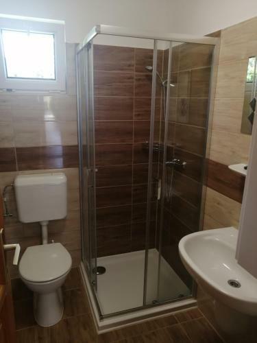 T�nde Apartman