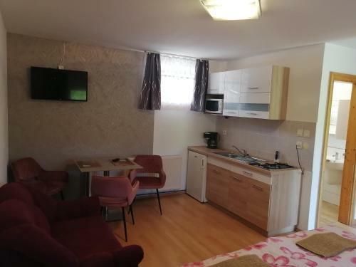 T�nde Apartman