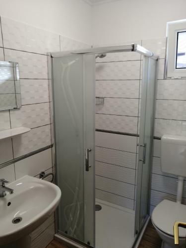 T�nde Apartman