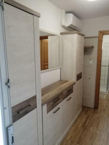 T�nde Apartman
