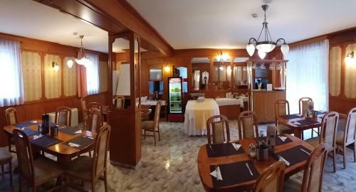Kar�di Hotel