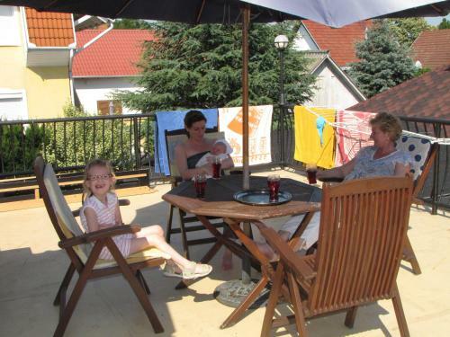 O�zis Apartmanh�z