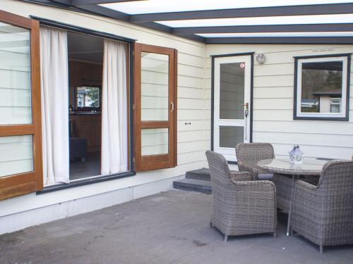 Relaxing Holiday Home In Hulshorst With Terrace