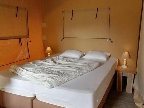 Cozy Safari Tent With Kitchen, Beach At Just 1 Km