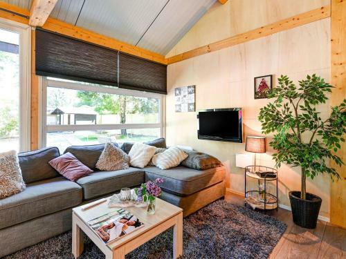 Fascinating Holiday Home In Meijel With Sauna