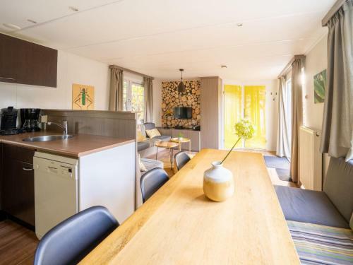Holiday Home Europarcs Resort de Wije Werelt-2
