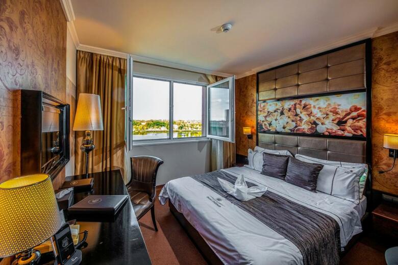Hotel D�lib�b