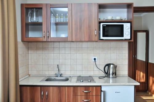 Albergue M�dia Panzi� �s Apartmanh�z