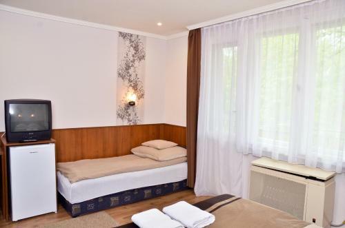 Albergue M�dia Panzi� �s Apartmanh�z