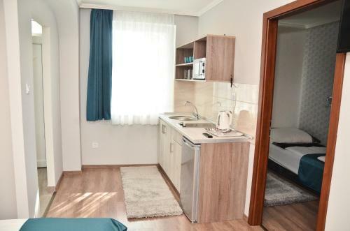 Albergue M�dia Panzi� �s Apartmanh�z