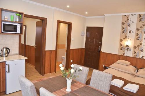 Albergue M�dia Panzi� �s Apartmanh�z