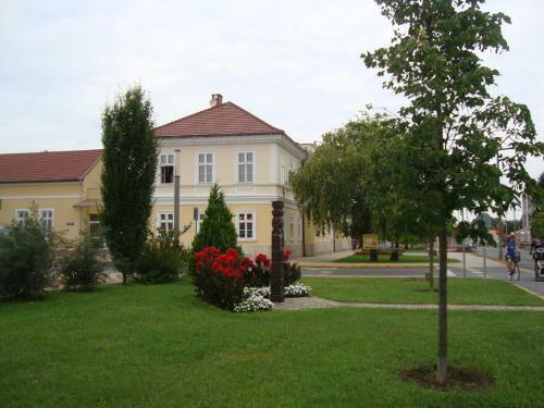 Apartamento K�tai Vend�gh�z