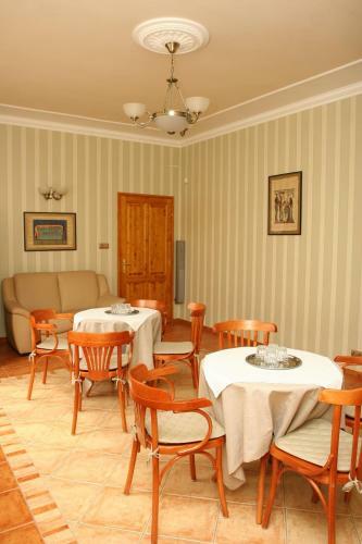 Hostal �let Es Energia Eg�szs�gjav�t� Szalon