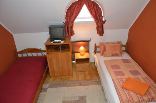 Hostal Duna Panzi�