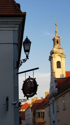 Hostal Duna Panzi�