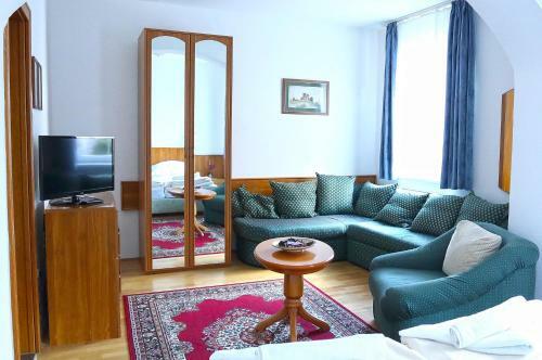 Hotel Wessel�nyi