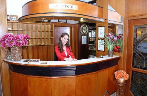 Hotel Wessel�nyi