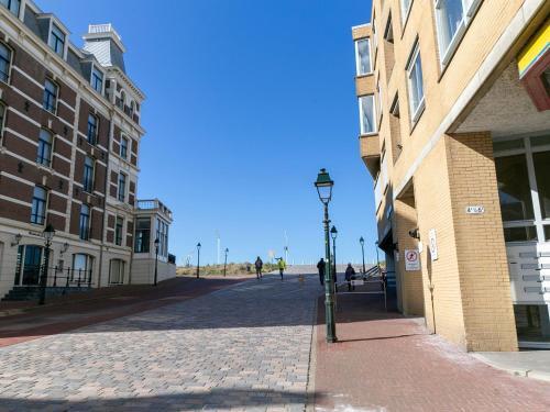 Modern Apartment In Den Haag Near Seabeach