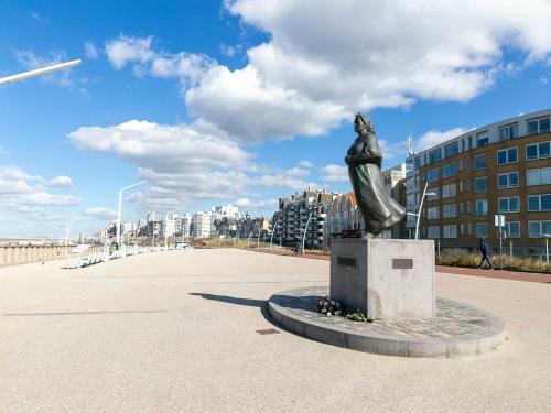 Modern Apartment In Den Haag Near Seabeach