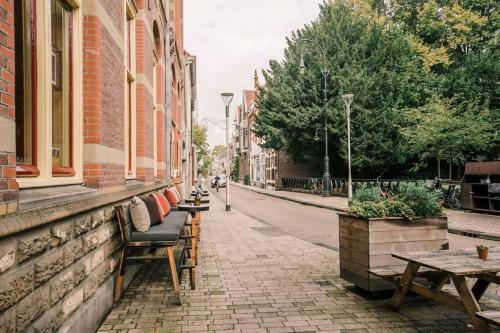 Apartamento Stadsvilla Tilburg Suite Ernst, Workspace Garden And Kitchen Available