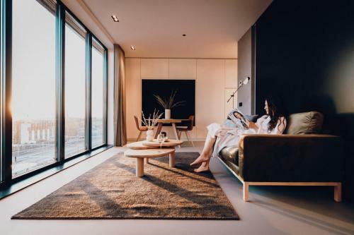 Creative Valley Nest ? Luxury Rooftop Apartments