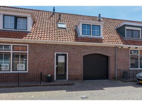 Charming Cottage In Westkapelle With Perfect Location
