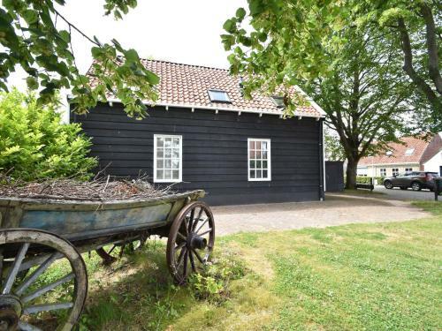 Modern Holiday Home In Wolphaartsdijk With Private Garden