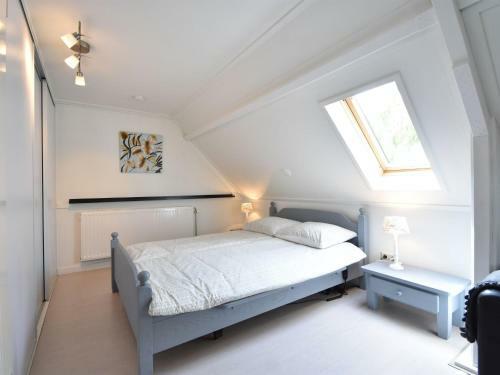 Modern Holiday Home In Wolphaartsdijk With Private Garden